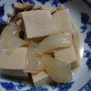 高野豆腐と新玉葱の甘辛煮物